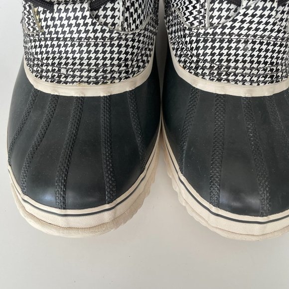 Sorel Women's Black and White Winter Boots - Picture 11 of 11